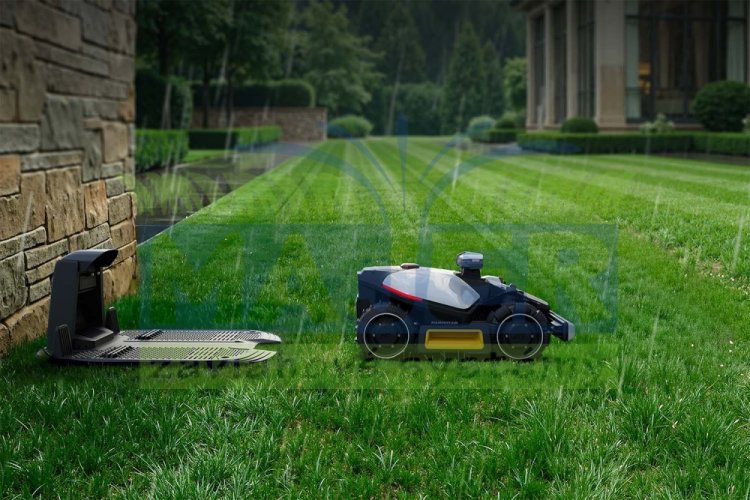 Mammotion LUBA mini 2 AWD 1000